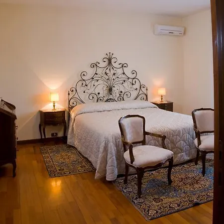 Ca' Livenza Bed & Breakfast 3*